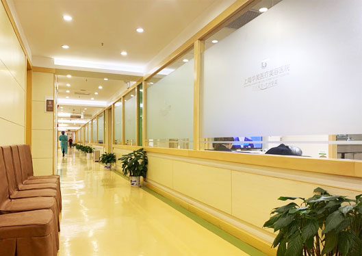 上海华美整形医院长廊